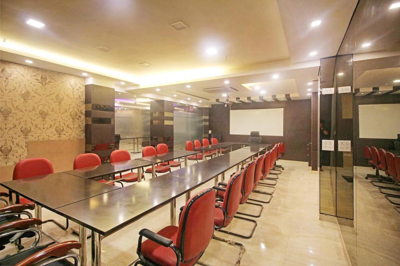 Hotel Fabhotel Arihant New Delhi